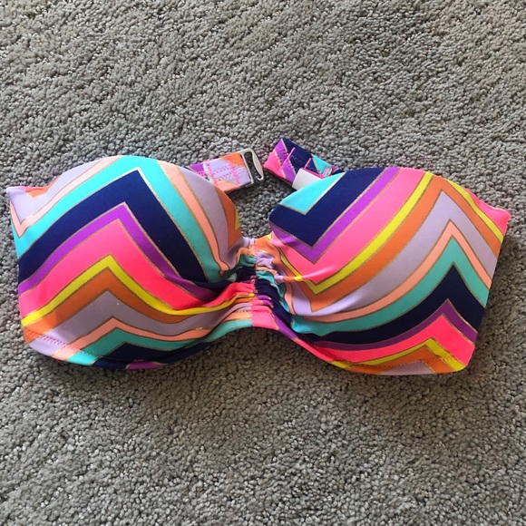Victoria's Secret Other - Victoria’s Secret swimsuit bandeau top